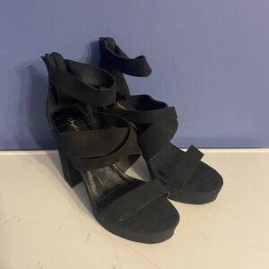 Qupid Women Open Toe Strappy Chunky Platform Heel black size 8.5